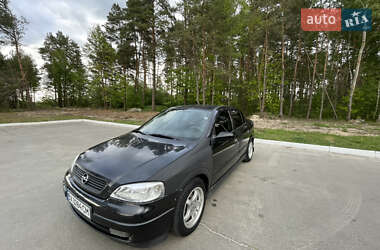 Седан Opel Astra 2006 в 