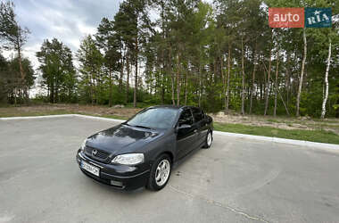 Седан Opel Astra 2006 в 