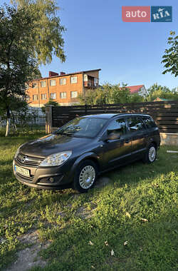 Универсал Opel Astra 2009 в 