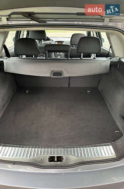 Универсал Opel Astra 2005 в 