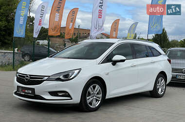 Универсал Opel Astra 2019 в Бердичеве