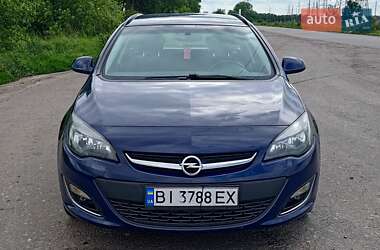 Універсал Opel Astra 2013 в Миргороді
