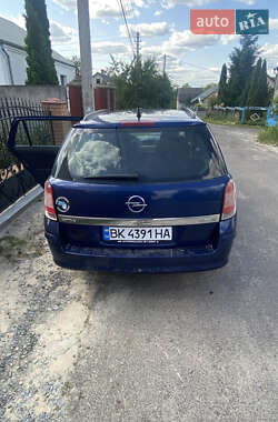Универсал Opel Astra 2008 в 