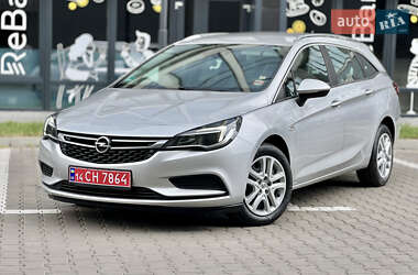 Универсал Opel Astra 2018 в Ивано-Франковске