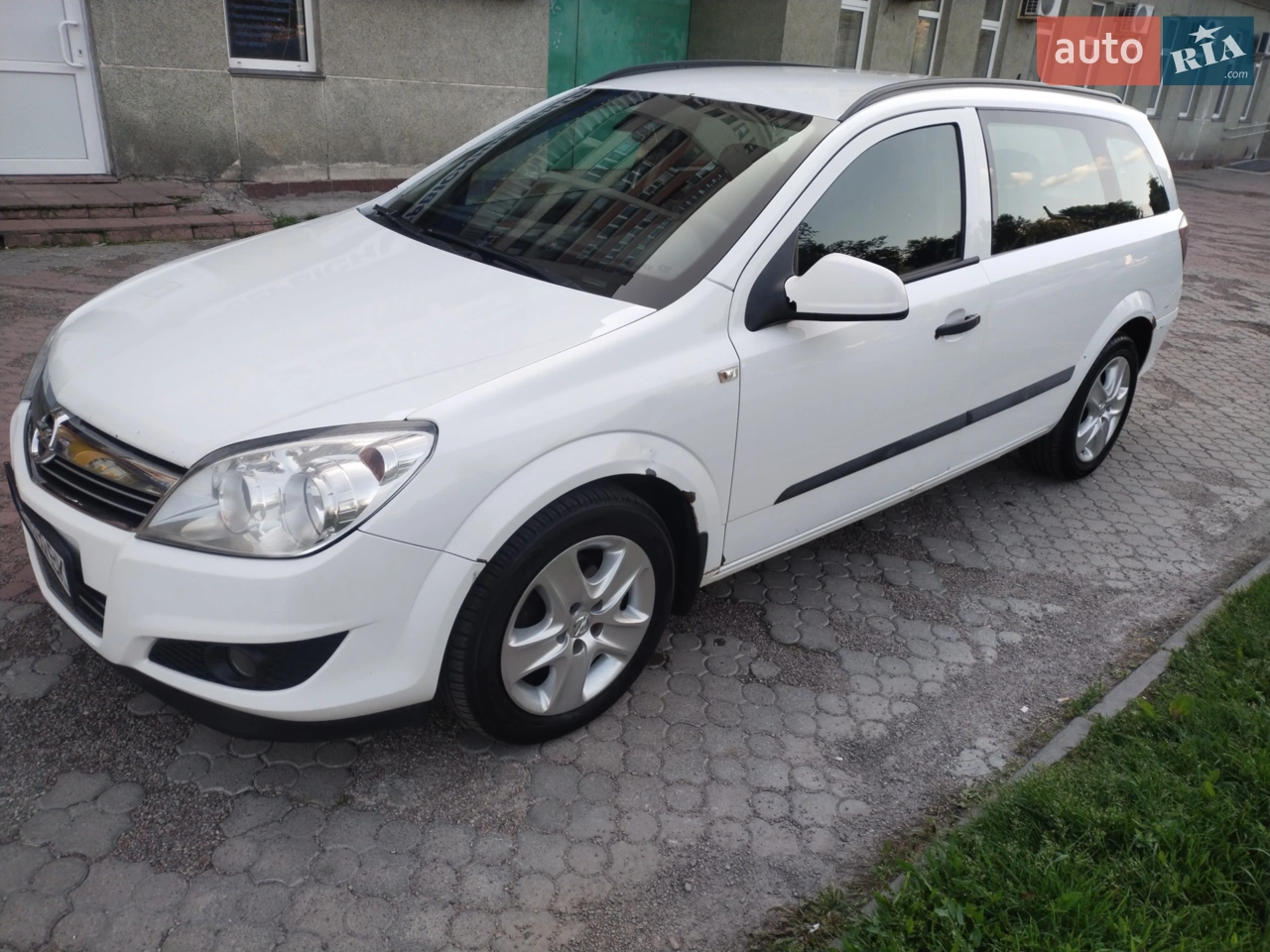 2010 Opel Astra - мініатюра 7