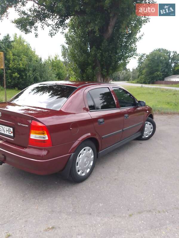 Opel Astra 2006
