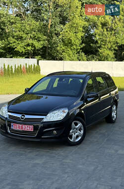 Универсал Opel Astra 2007 в Луцке