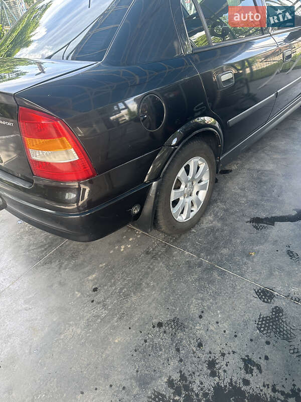Седан Opel Astra 2008 в Жмеринке