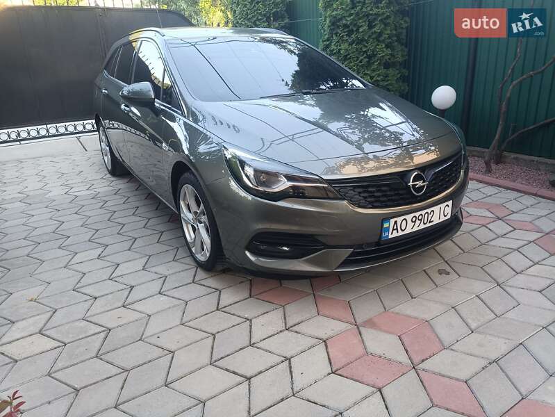 Opel Astra 2020