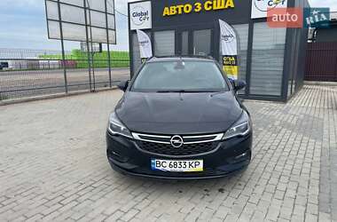 Універсал Opel Astra 2016 в Львові