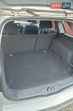 Универсал Opel Astra 2010 в 