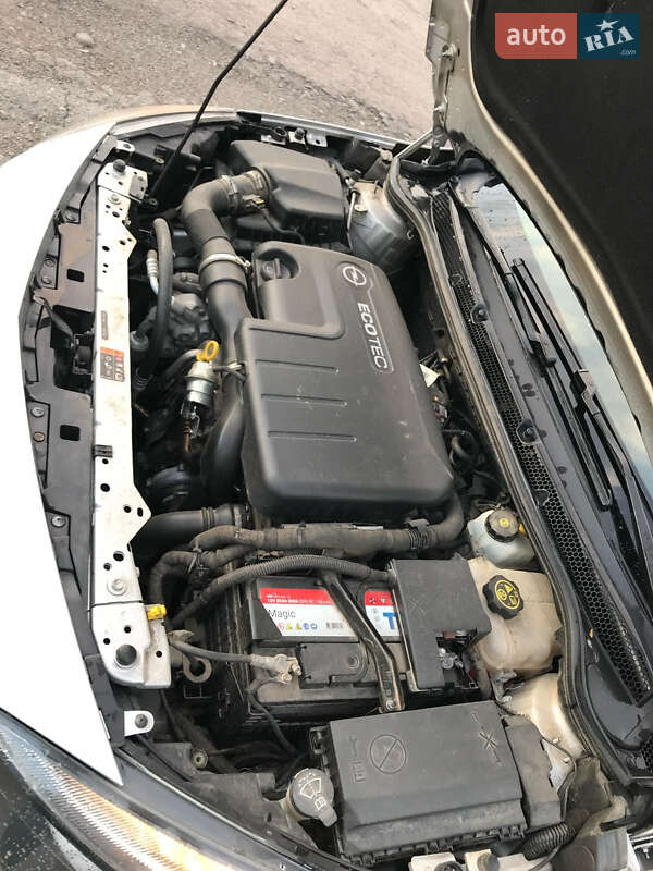 Универсал Opel Astra 2013 в Коломые