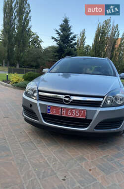 Універсал Opel Astra 2005 в Полтаві