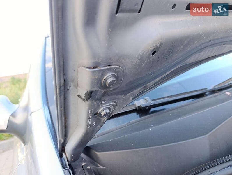 Универсал Opel Astra 2005 в Полтаве