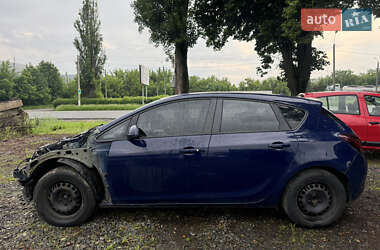 Хэтчбек Opel Astra 2010 в Хмельницком