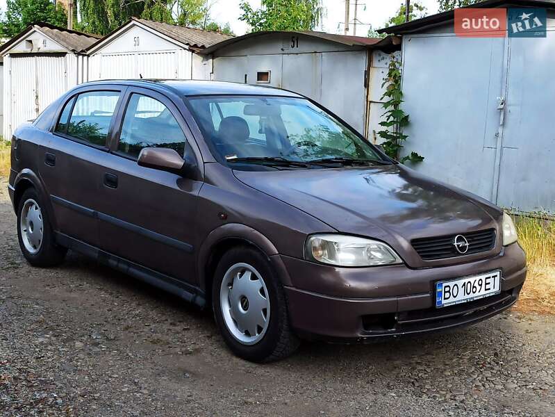 Opel Astra 1998