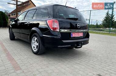 Универсал Opel Astra 2008 в 