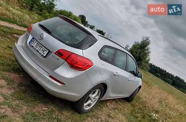Универсал Opel Astra 2015 в 