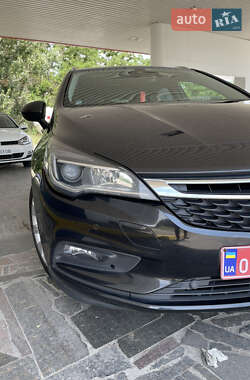 Універсал Opel Astra 2016 в 