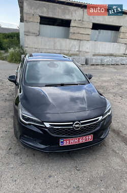 Універсал Opel Astra 2016 в 