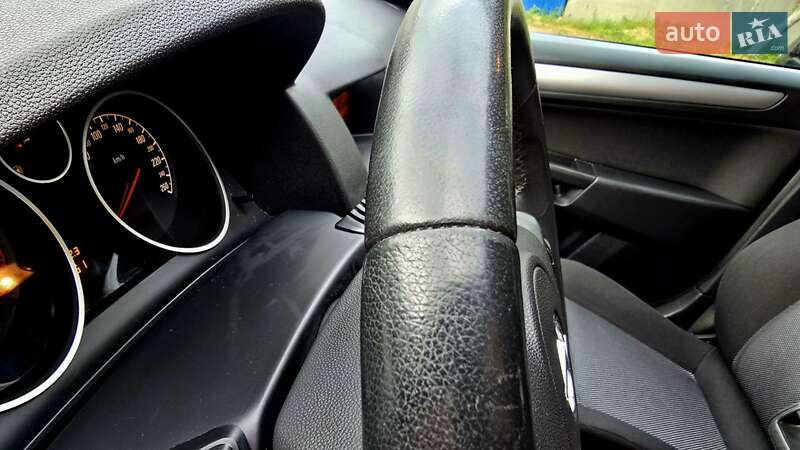 Универсал Opel Astra 2009 в Полтаве