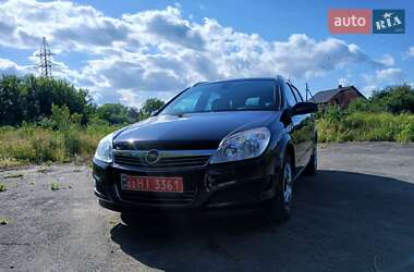 Универсал Opel Astra 2009 в Луцке