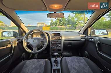 Универсал Opel Astra 2000 в 
