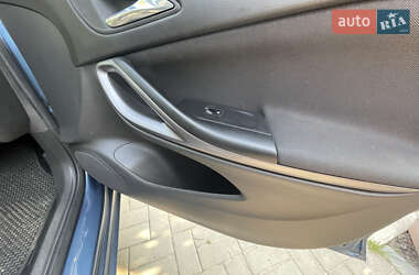 Хэтчбек Opel Astra 2016 в 