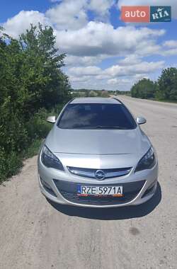 Универсал Opel Astra 2013 в Днепре