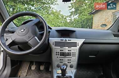 Универсал Opel Astra 2009 в 