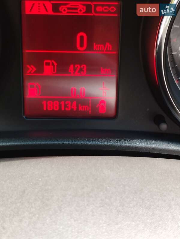 Универсал Opel Astra 2015 в Виннице