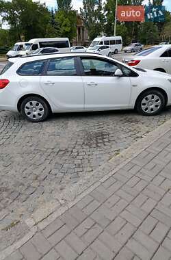 Универсал Opel Astra 2010 в Запорожье