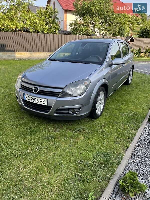 Opel Astra 2004