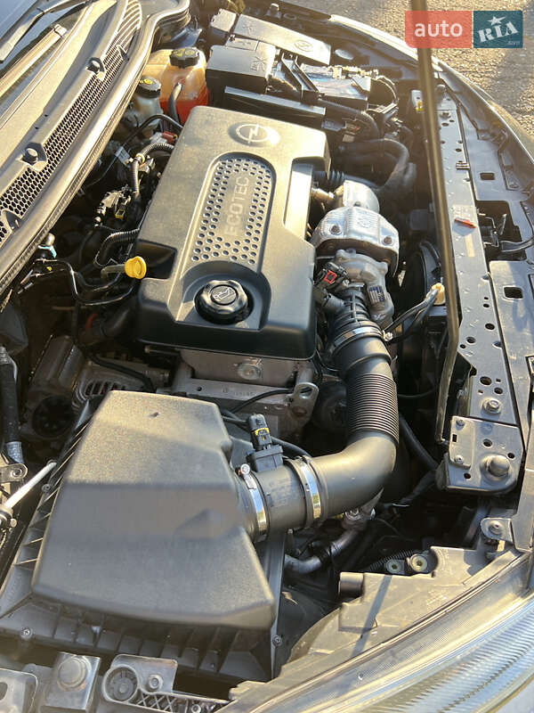 Универсал Opel Astra 2011 в Галиче фото 29 Универсал Opel Astra 2011 в Галиче