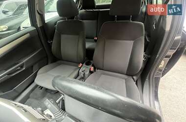 Хэтчбек Opel Astra 2008 в 
