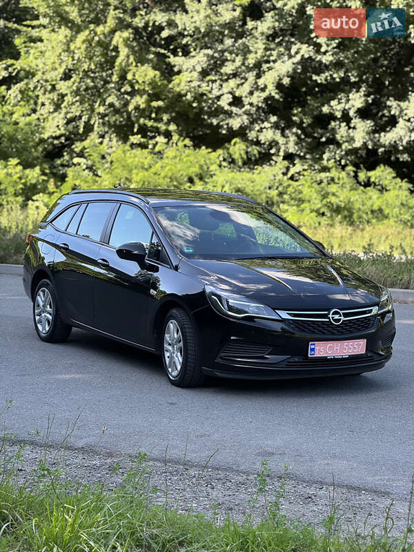 Универсал Opel Astra 2017 в Красилове