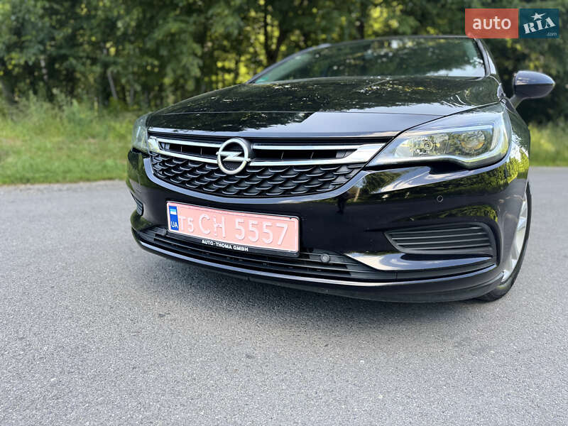 Универсал Opel Astra 2017 в Красилове