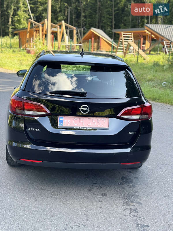 Универсал Opel Astra 2017 в Красилове