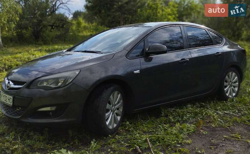 Opel Astra 2015
