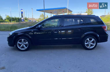 Універсал Opel Astra 2005 в 