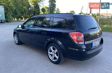 Універсал Opel Astra 2005 в 
