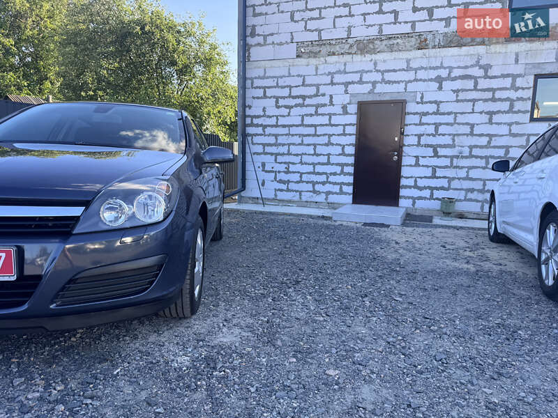 Хэтчбек Opel Astra 2006 в Звенигородке фото 5 Хэтчбек Opel Astra 2006 в Звенигородке