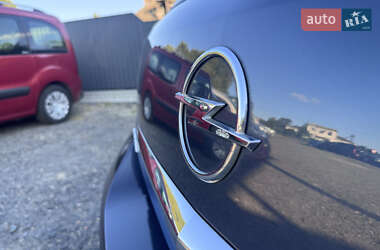Хетчбек Opel Astra 2006 в 