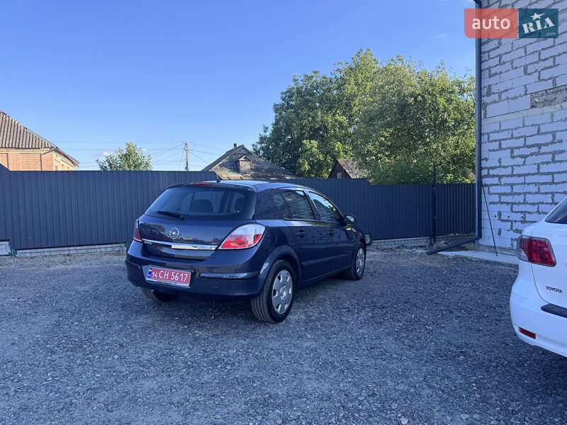 Хэтчбек Opel Astra 2006 в Звенигородке фото 28 Хэтчбек Opel Astra 2006 в Звенигородке