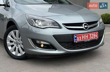 Хетчбек Opel Astra 2014 в 