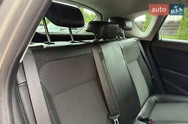 Хетчбек Opel Astra 2014 в 
