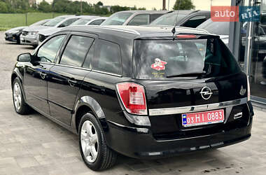 Універсал Opel Astra 2010 в 