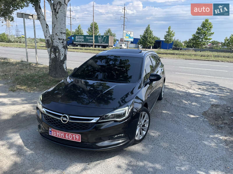 Універсал Opel Astra 2016 в 