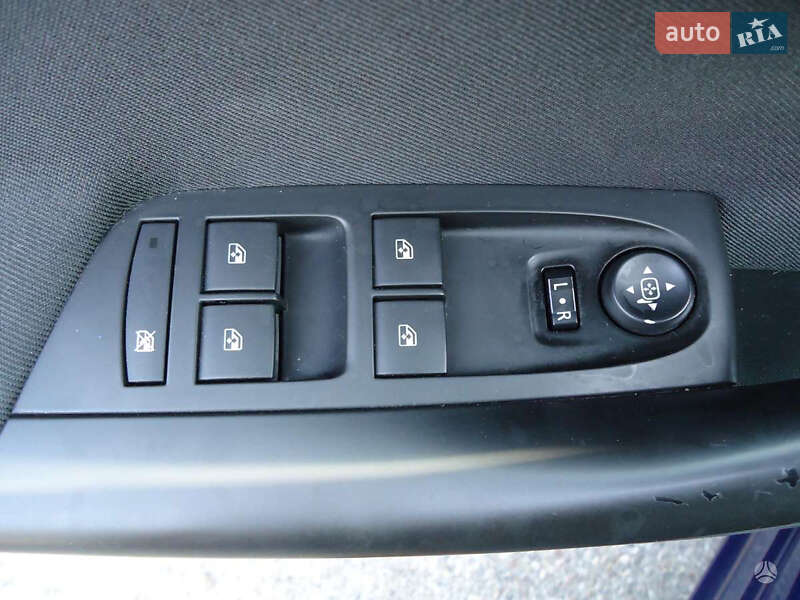 Универсал Opel Astra 2017 в Хмельницком