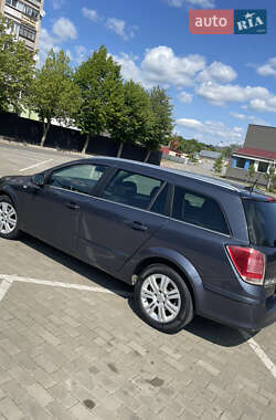 Универсал Opel Astra 2009 в 